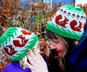 Жаккардовый узор "Белочки". Вязание спицами.