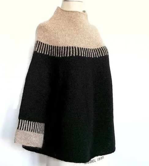 Интересный свитер-пончо Cedar Point