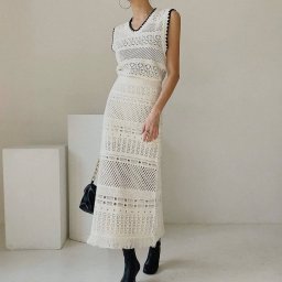 Красивое платье спицами