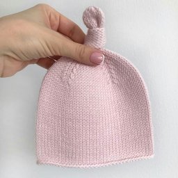 Неординарная детская шапочка