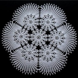 Роскошная ажурная салфетка, вяжем крючком