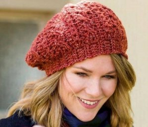 Симпатичный берет крючком