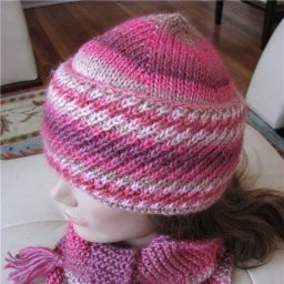 Теплый вязаный комплект