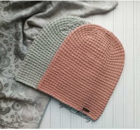 "Вафельная" шапочка, вяжем спицами