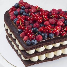 Поздравляем рукодельниц, родившихся 6 июля