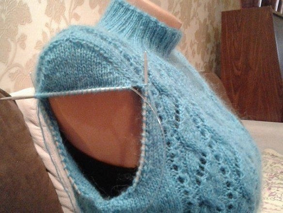 Пуловер "Геометрия" с имитацией вшивного рукава