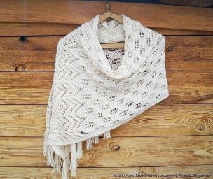 Красивый палантин спицами