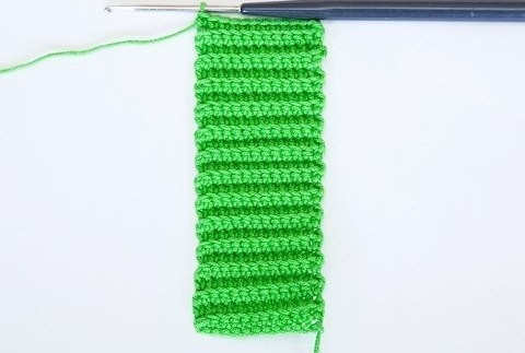Вяжем резинку крючком