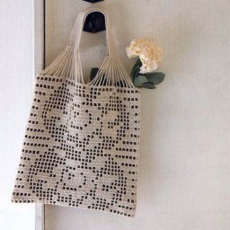 Милая сумочка с филейным узором