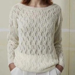 Пуловер ажурным узором к лету