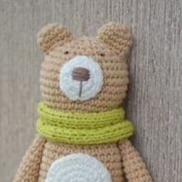 Вяжем забавного мишутку