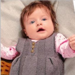 Вяжем платье для очаровательной малышки