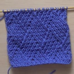 Вяжем "Ромбики" спицами