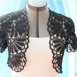 Нежное болеро ракушками