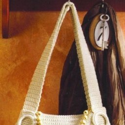 Практичная сумка, связанная крючком