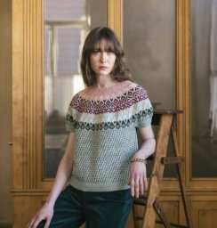 Джемпер с круглой жаккардовой  кокеткой