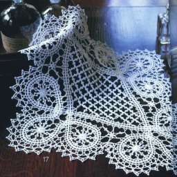 Эффектная квадратная салфетка, связанная крючком