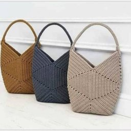 Сумочка из простых мотивов, вяжем крючком