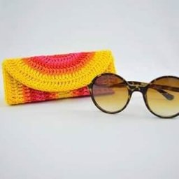 Вяжем милый чехольчик для очков