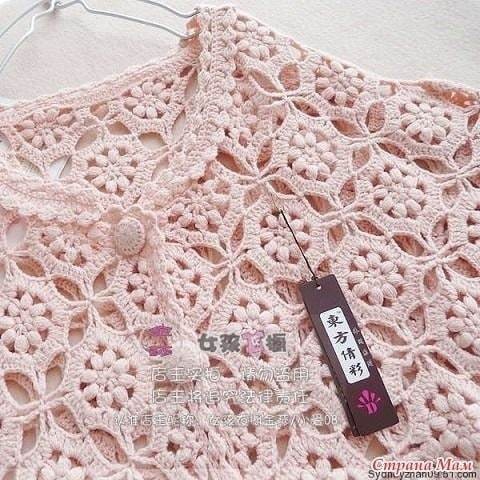 Вяжем нежный жакет крючком