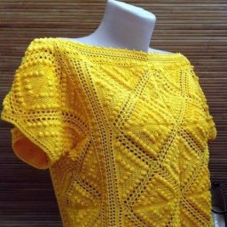 Яркий летний топ крючком