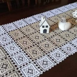 Красивая скатерть крючком
