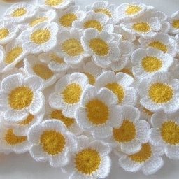 Ромашки крючком