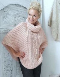 Шикарное пончо спицами с арановым узором