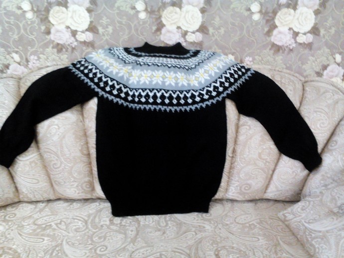 Вязание свитеров лопапейса - работа пользователя nadyvalera1998