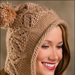 Вяжем милую шапочку спицами