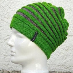 Задорная шапочка, вяжем спицами