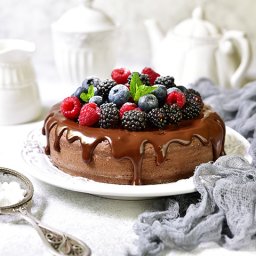 У нас сегодня сразу 5 именинниц!