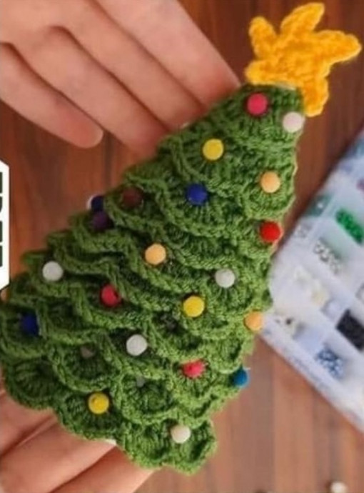 Ёлочки из пряжи: вяжем к Новому году