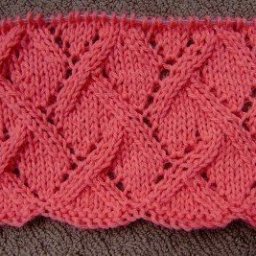 Объемный узор спицами