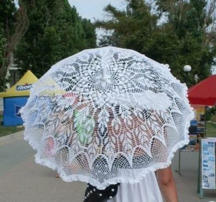 Чудесный ажурный зонтик