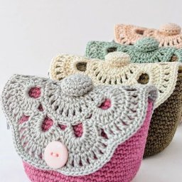 Милая сумочка-косметичка