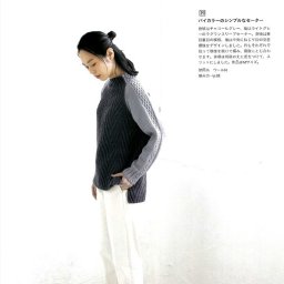 Стильный свитер спицами