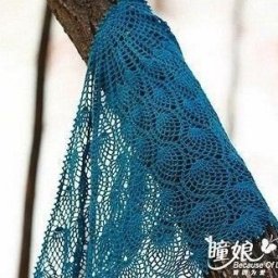 Ажурная шаль крючком