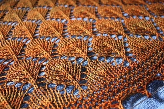 Красивая шаль спицами Красивая шаль спицами