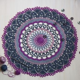 Красивая салфетка крючком