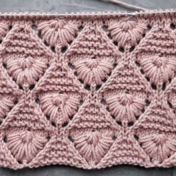 Красивый узор спицами