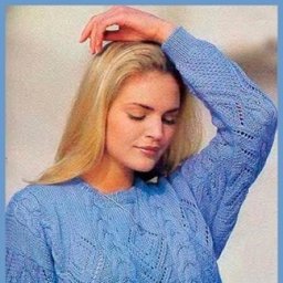 Нежный пуловер спицами