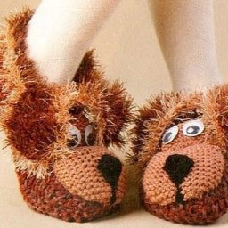 Вяжем объемные тапки "Веселые собачки"