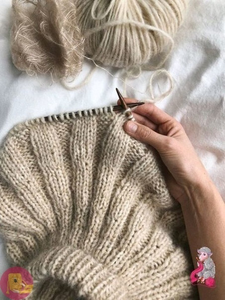 Свитер с круглой кокеткой SUNDAY