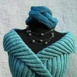 Уютный жилет, вяжем спицами