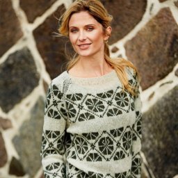 Жаккардовый джемпер спицами