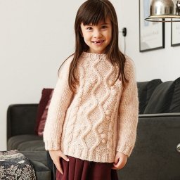 Джемпер с рельефными узорами