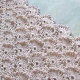 Объемный узор крючком, подойдет для шали