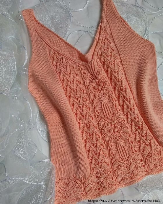 Летний топ спицами