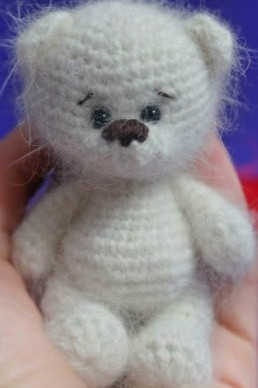 Мини мишка крючком